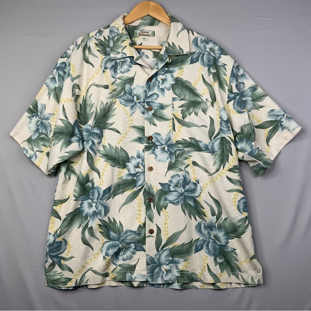 Tommy‎ Bahama 100% Silk. Floral Print Shirt - Blue and Green. Men’s Size Large. - Picture 2 of 7